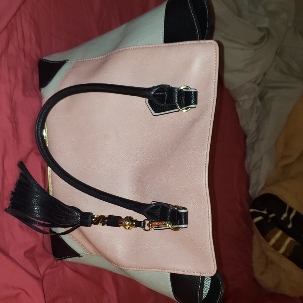 Steve madden purse